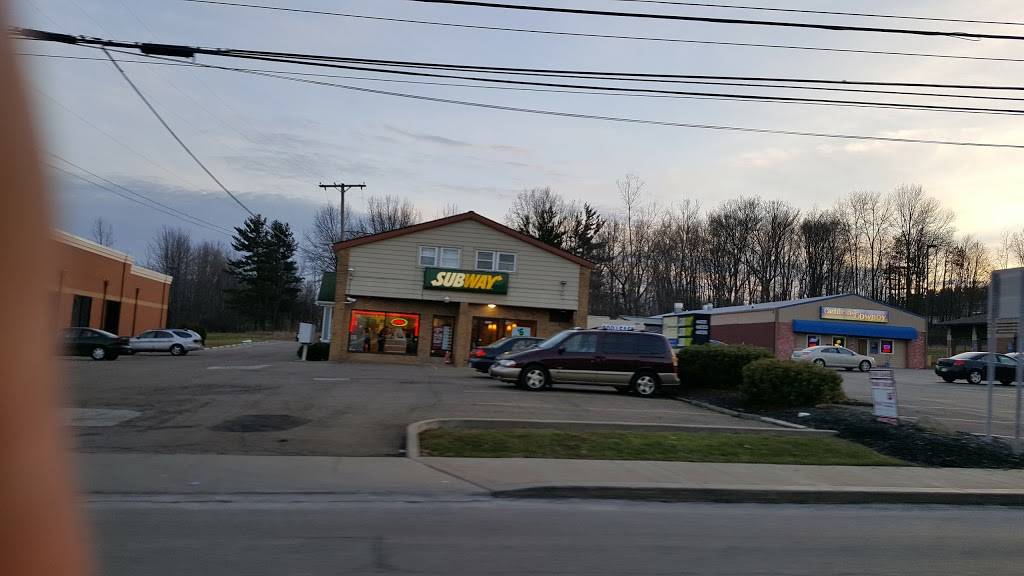 Subway | restaurant | 6023 Royalton Rd, North Royalton, OH 44133, USA | 4402301221 OR +1 440-230-1221