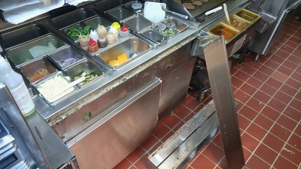 Wendys | restaurant | 674 N Colony Rd, Wallingford, CT 06492, USA | 2037418126 OR +1 203-741-8126