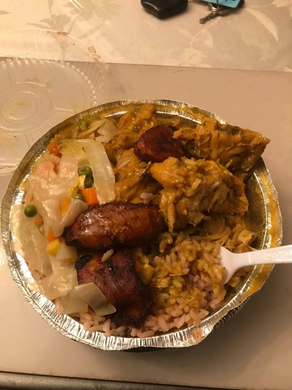 Footprints Cafe Express | restaurant | 1377 Flatbush Ave, Brooklyn, NY 11210, USA | 7184620120 OR +1 718-462-0120