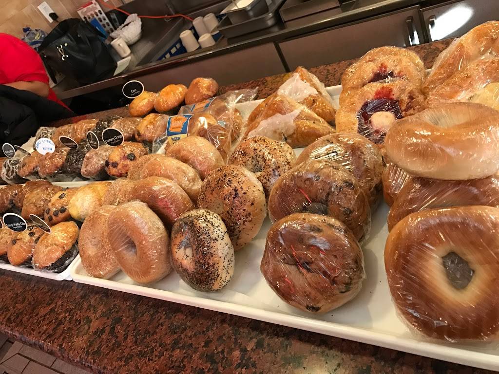 Retro 520 Diner | restaurant | 520 Gramatan Ave, Mt Vernon, NY 10552, USA | 9143633671 OR +1 914-363-3671