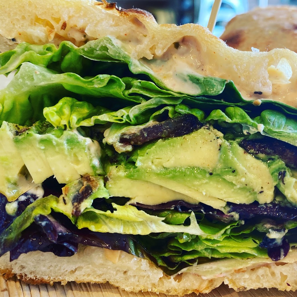 Eye on I | restaurant | 131 N I St, Lompoc, CA 93436, USA | 8057356393 OR +1 805-735-6393