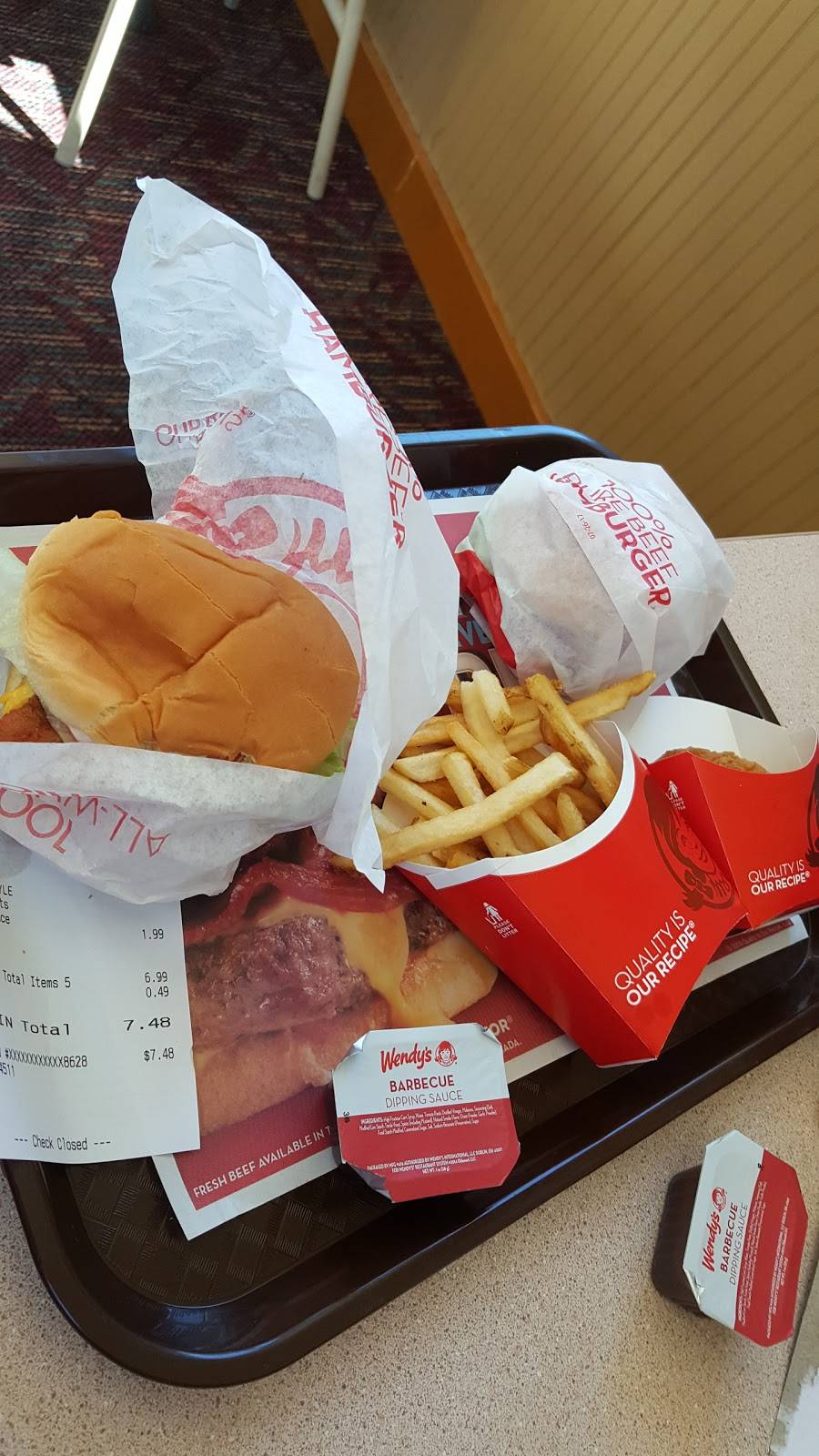 Wendys | restaurant | 1615 W Kennedy Blvd, Tampa, FL 33606, USA | 8132547205 OR +1 813-254-7205