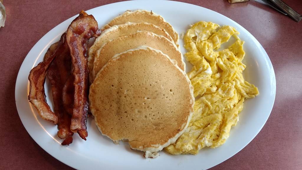 Nations Giant Hamburgers | restaurant | 76 Moraga Way, Orinda, CA 94563, USA | 9252548888 OR +1 925-254-8888