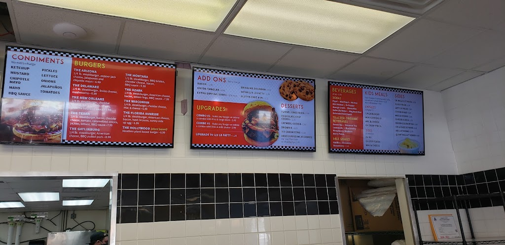 Chompz Great American Grill | restaurant | 1707 N 12th St, Quincy, IL 62301, USA | 2172228641 OR +1 217-222-8641