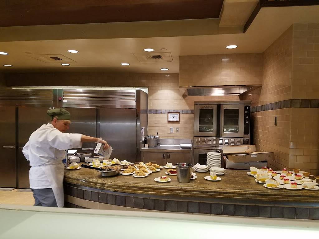 Feast Buffet | restaurant | 1301 W Sunset Rd, Henderson, NV 89014, USA | 7025477825 OR +1 702-547-7825