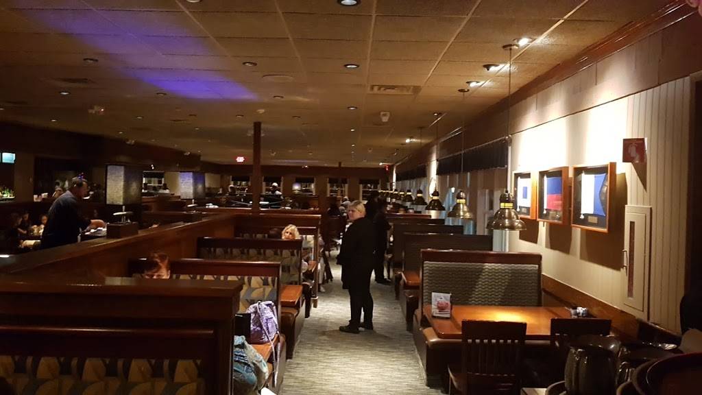 Red Lobster | restaurant | 1805 Walnut St, Cary, NC 27518, USA | 9198516806 OR +1 919-851-6806