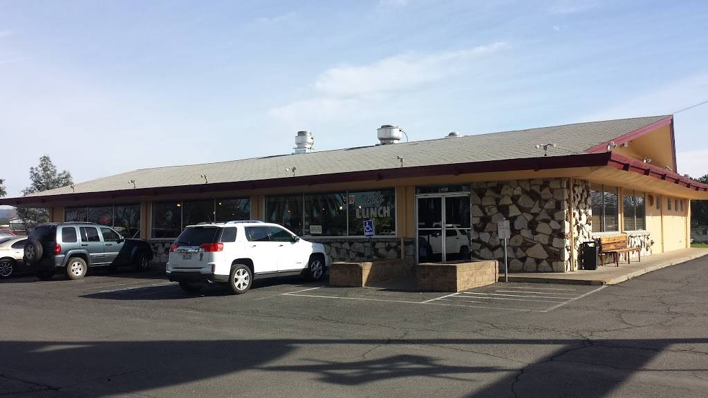 Waffle Shop | restaurant | 2107 Feather River Blvd, Oroville, CA 95965, USA | 5305328888 OR +1 530-532-8888