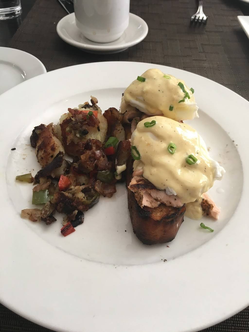 Boulevard Bistro | restaurant | 8941 Elk Grove Blvd, Elk Grove, CA 95624, USA | 9166852220 OR +1 916-685-2220