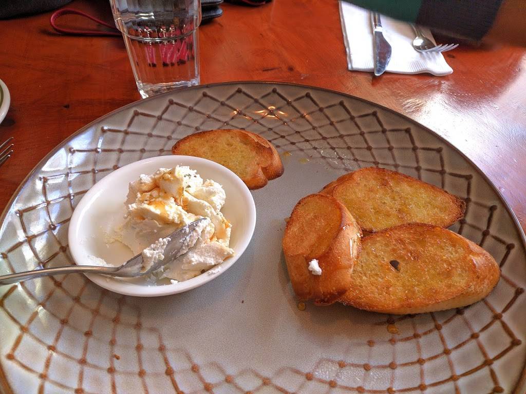 Trinity Restaurant | restaurant | 243 Zion St, Hartford, CT 06106, USA | 8607289822 OR +1 860-728-9822