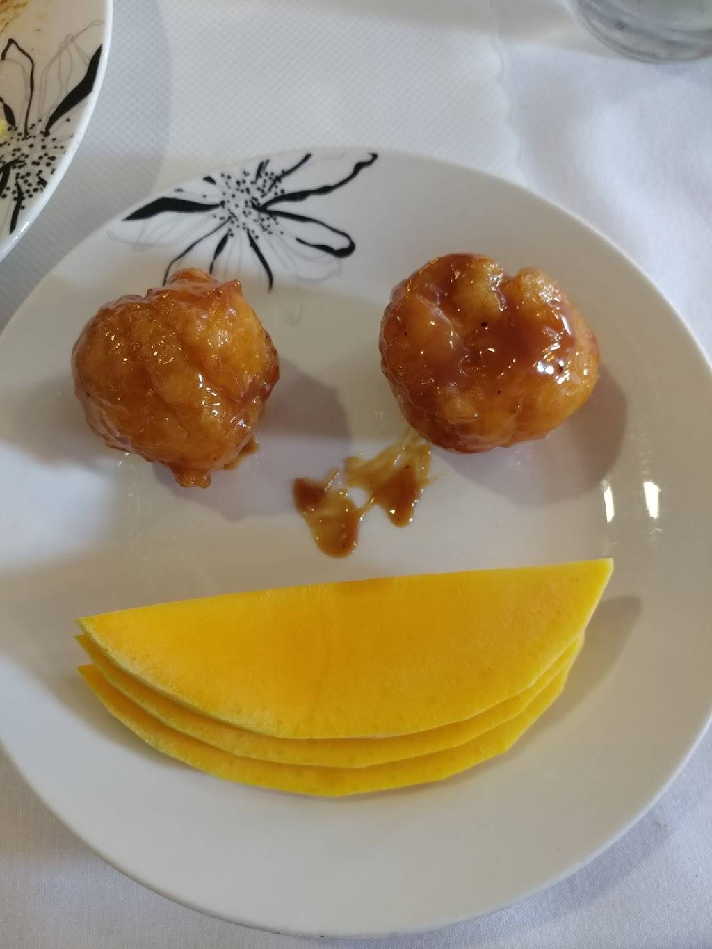 Red Orchids Restaurant | restaurant | 3203, 126 E Market St, Stockton, CA 95202, USA | 2094678140 OR +1 209-467-8140