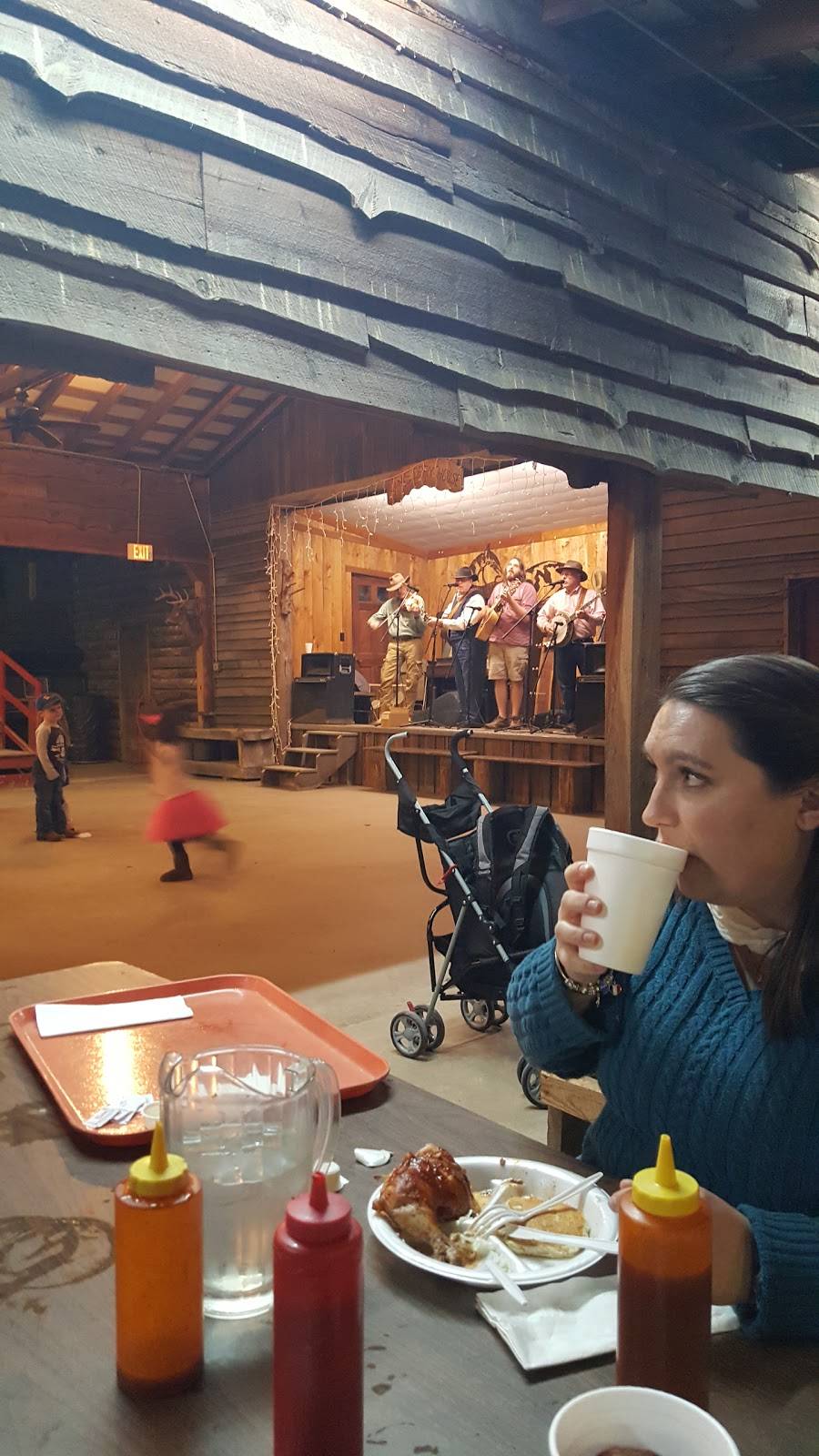 Sims Country Bar-B-Que | restaurant | 6160 Petra Mill Rd, Granite Falls, NC 28630, USA | 8283965811 OR +1 828-396-5811