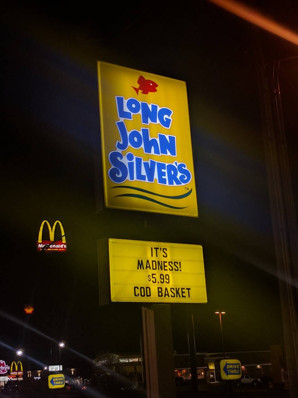 Long John Silvers | restaurant | 2040 Lee Hwy, Bristol, VA 24201, USA | 2766696633 OR +1 276-669-6633