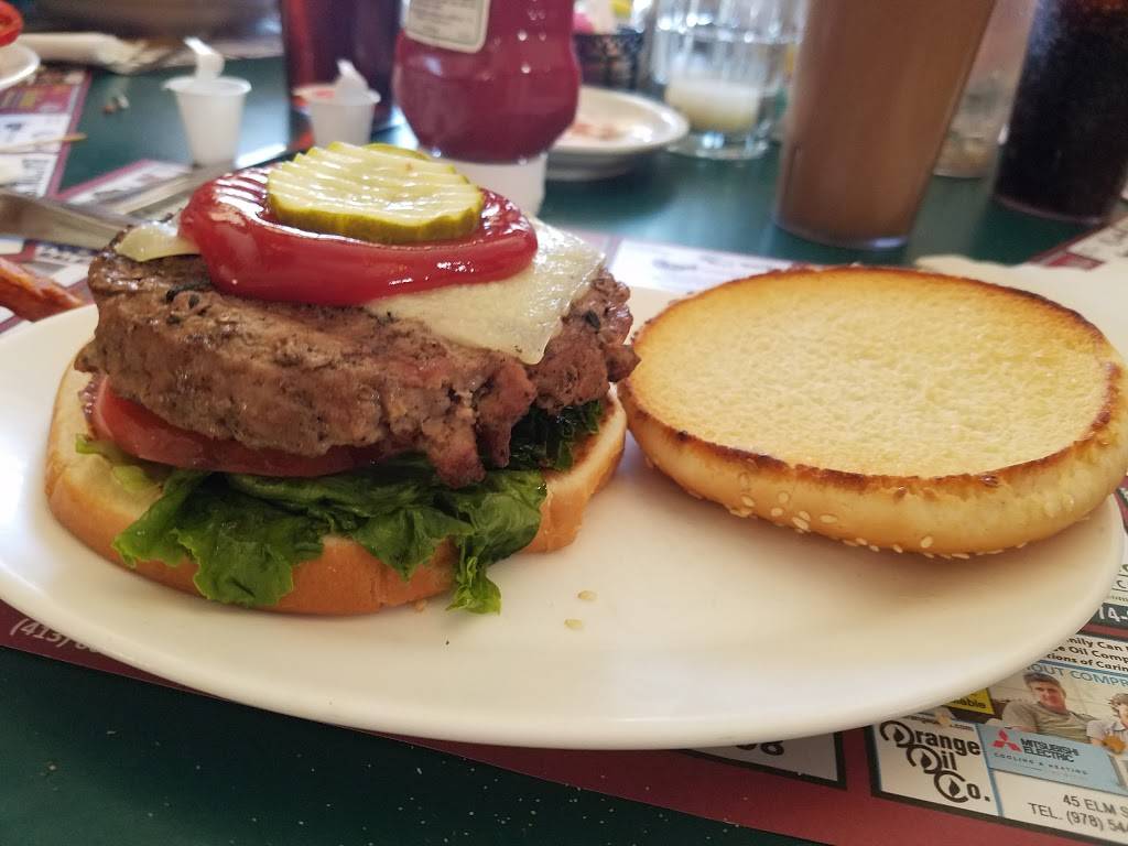 Wolfies Restaurant | restaurant | 52 S Main St, South Deerfield, MA 01373, USA | 4136657068 OR +1 413-665-7068