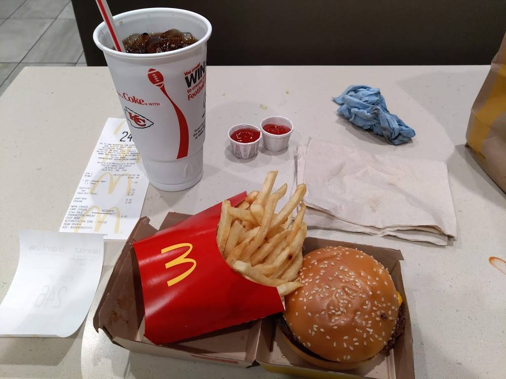 McDonalds | cafe | 1600 S Hamilton Cir, Olathe, KS 66061, USA | 9137687431 OR +1 913-768-7431