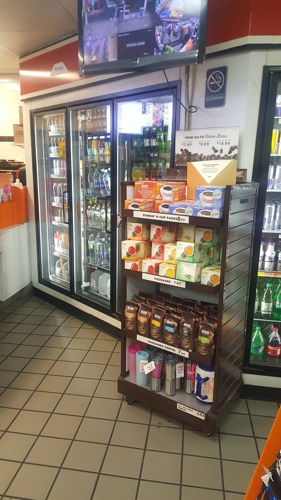 Dunkin Donuts | cafe | 801 N Olden Ave, Trenton, NJ 08638, USA | 6096959031 OR +1 609-695-9031