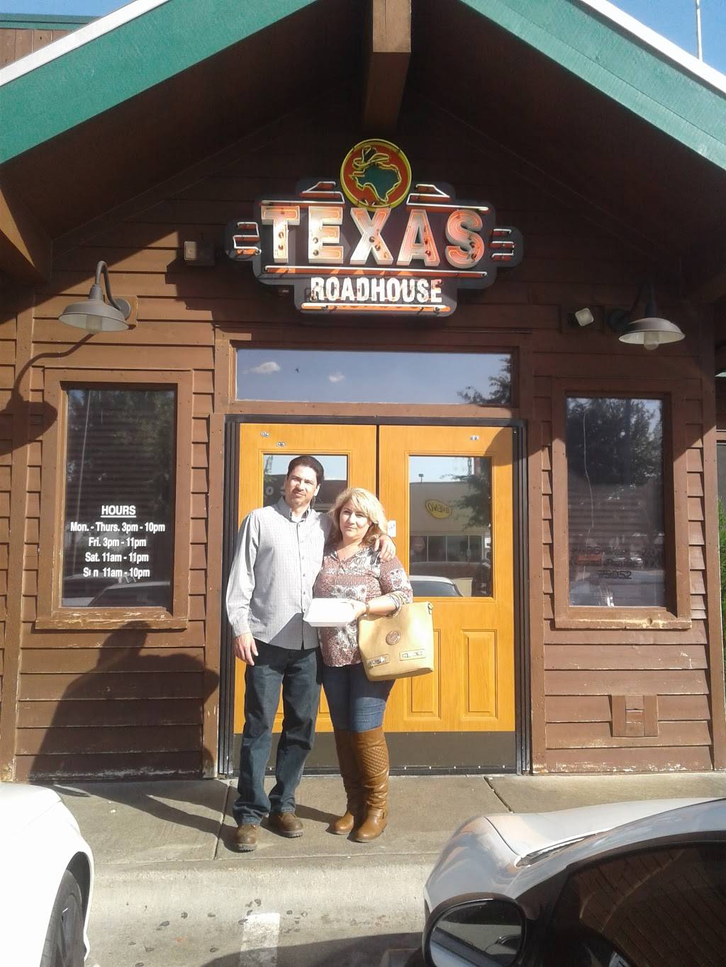 Texas Roadhouse | restaurant | 2536 W, I-20, Grand Prairie, TX 75052, USA | 9722060860 OR +1 972-206-0860