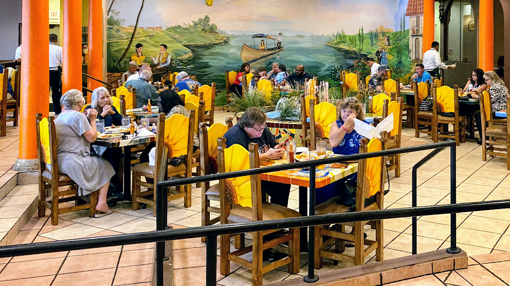 La Hacienda Mexican Restaurant | restaurant | 6471 Caroline St. (Hwy 90, Milton, FL 32570, USA | 8506232558 OR +1 850-623-2558