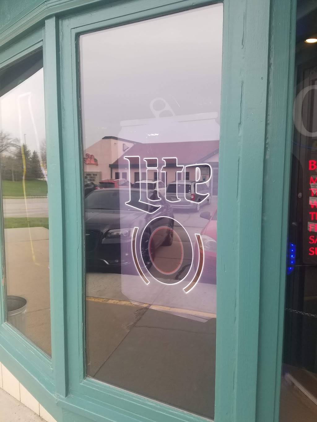 Pattys Pub | restaurant | 311 N Cotner Blvd, Lincoln, NE 68505, USA | 4024674471 OR +1 402-467-4471