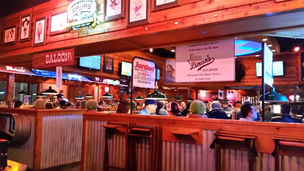Texas Roadhouse | restaurant | 2751 SE Military Dr, San Antonio, TX 78223, USA | 2103331515 OR +1 210-333-1515