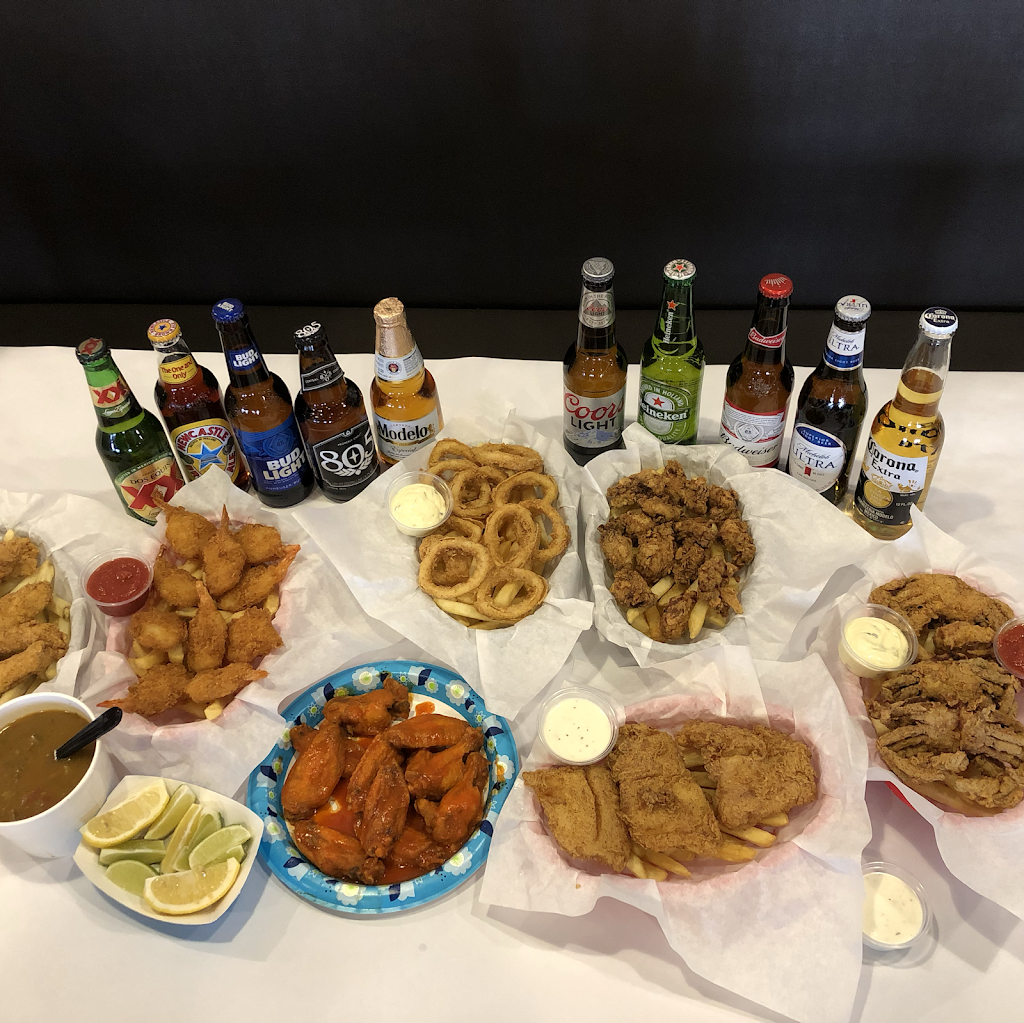 Captain Crawfish Boiling Crab Cajun Seafood Crab in a bag King C | restaurant | 4000 Coffee Rd, Bakersfield, CA 93308, USA | 6616956000 OR +1 661-695-6000