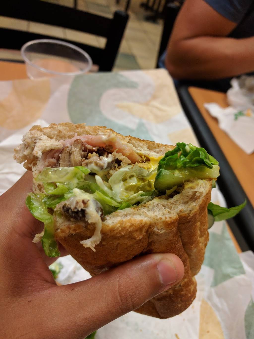 Subway Restaurants | restaurant | 1050 Midway Rd, Menasha, WI 54952, USA | 9207513999 OR +1 920-751-3999
