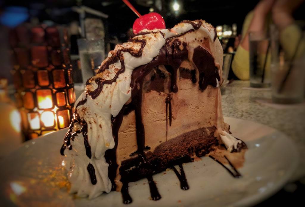 C Level Lounge | night club | 880 Harbor Island Dr, San Diego, CA 92101, USA | 6192986802 OR +1 619-298-6802