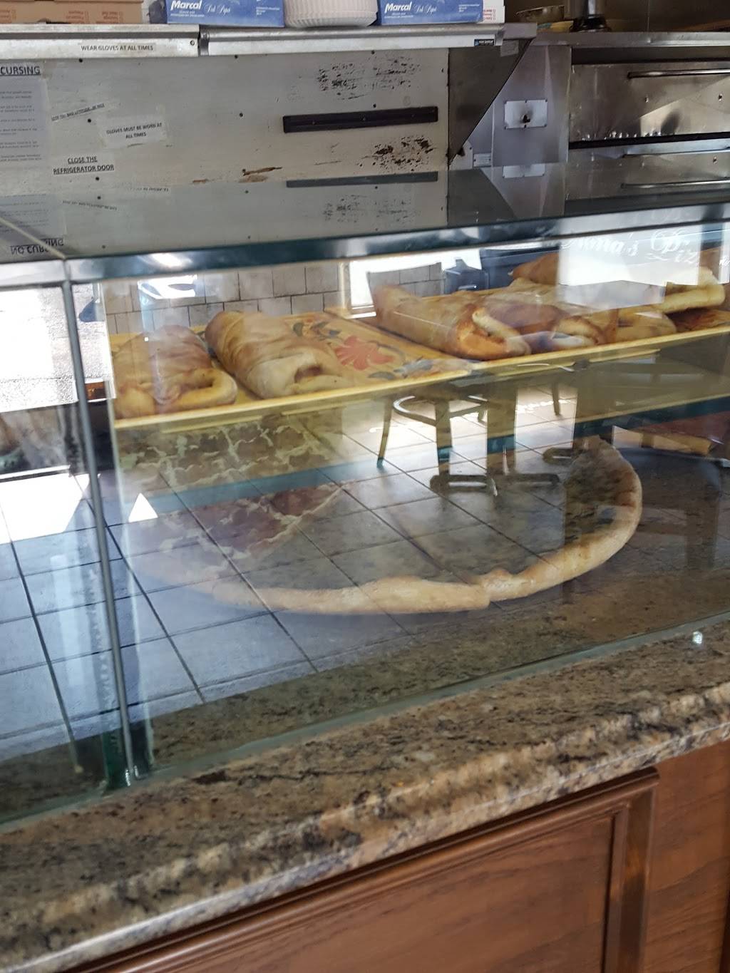 Nonas Pizza | restaurant | 6100 Riverdale Ave, Bronx, NY 10471, USA | 7188844404 OR +1 718-884-4404