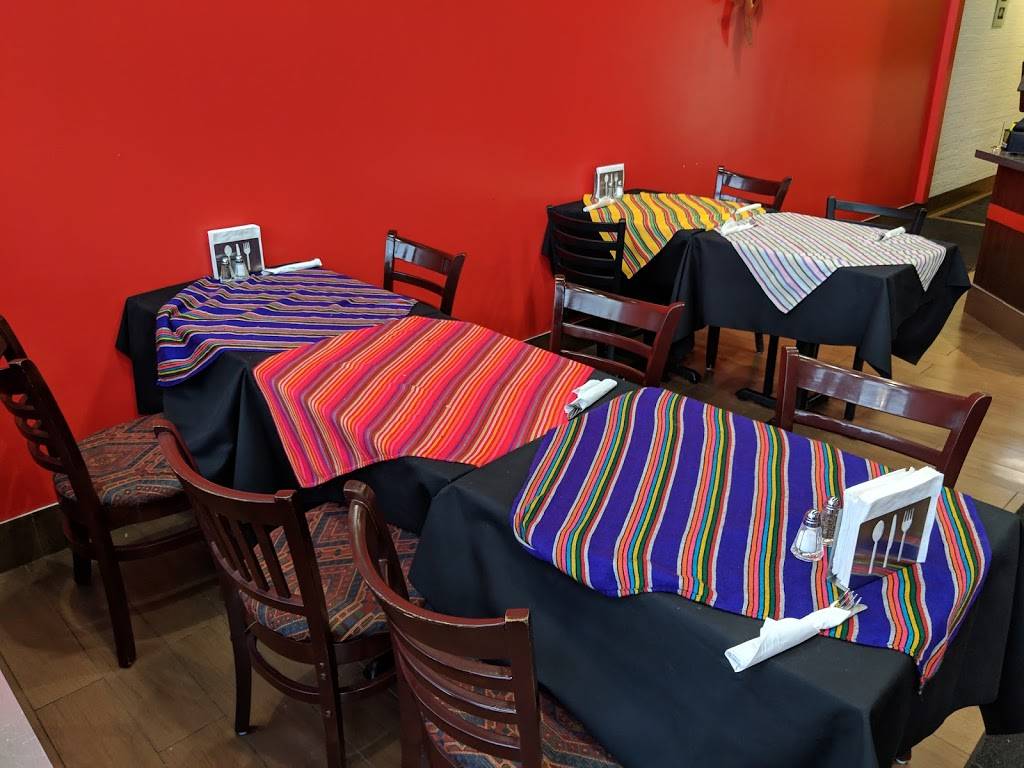 Guacamole Mexican Bistro | restaurant | 16850 Yonge St, Newmarket, ON L3Y 0A3, Canada | 9052357185 OR +1 905-235-7185