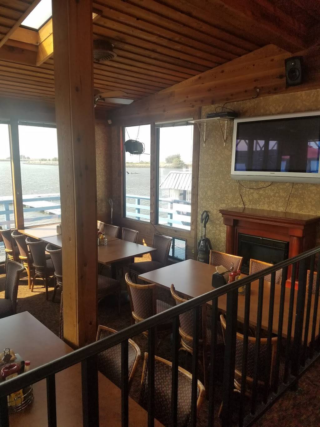 Union Point Marina Bar & Grill | restaurant | 14201 CA-4, Stockton, CA 95206, USA | 2099484294 OR +1 209-948-4294