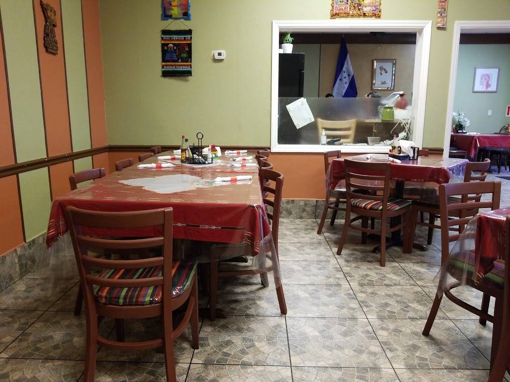 Rainforest Cafe | restaurant | 107 Radio Rd, Naples, FL 34104, USA | 2393049019 OR +1 239-304-9019