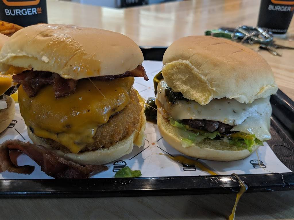Burgerim Gourmet Burgers | restaurant | 319 E Big Beaver Rd, Troy, MI 48083, USA | 2488175404 OR +1 248-817-5404