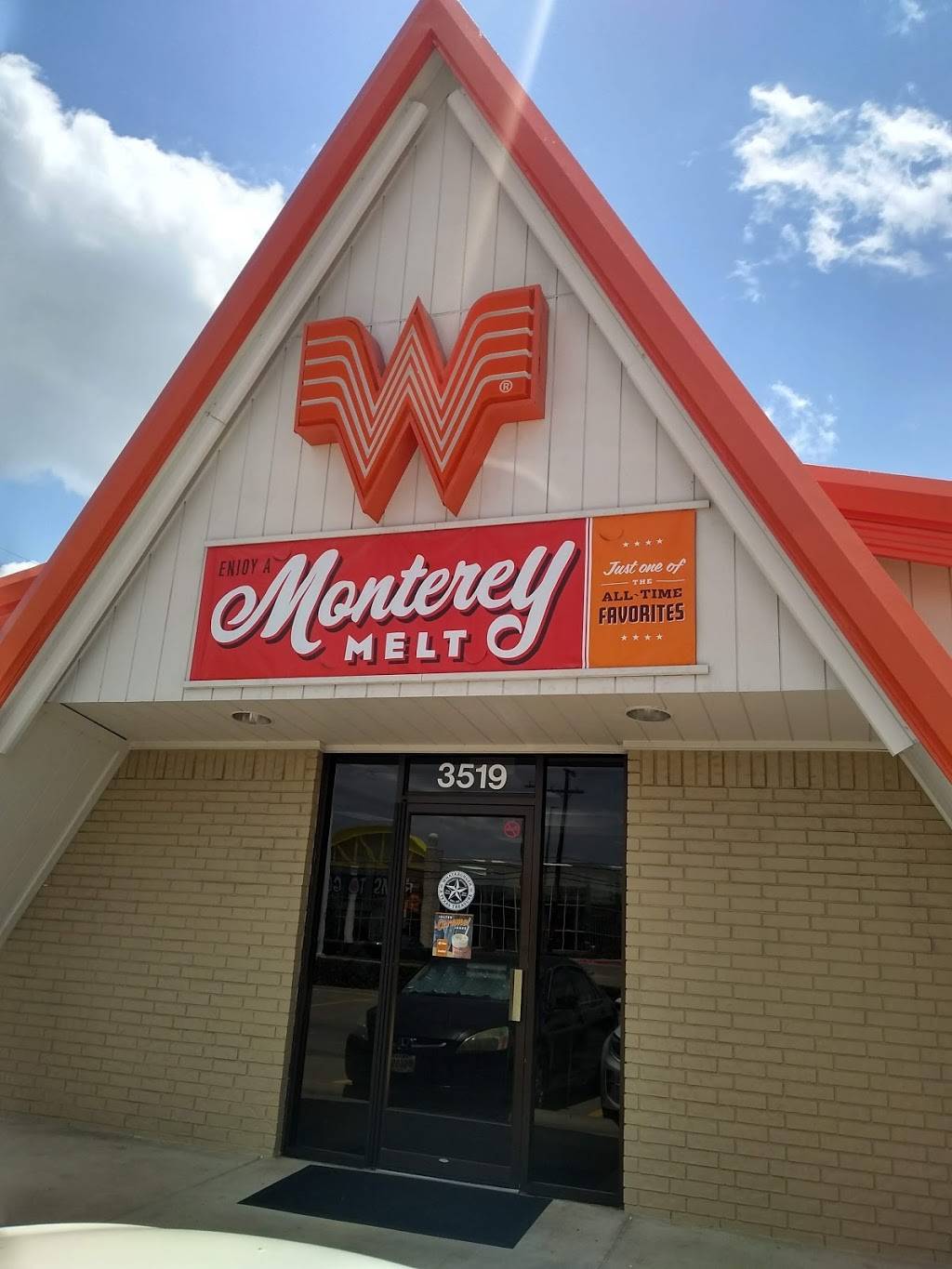 Whataburger | restaurant | 3519 S Cooper St, Arlington, TX 76015, USA | 8174683298 OR +1 817-468-3298