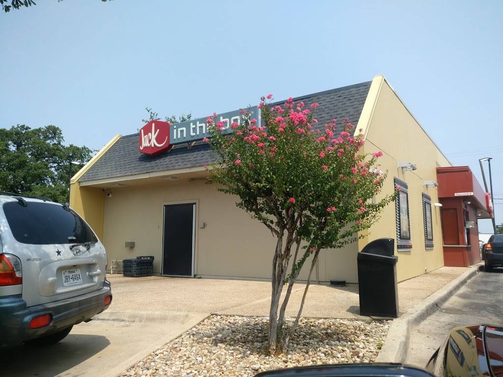 Jack in the Box | restaurant | 925 N Loop 12, Irving, TX 75061, USA | 9725799439 OR +1 972-579-9439