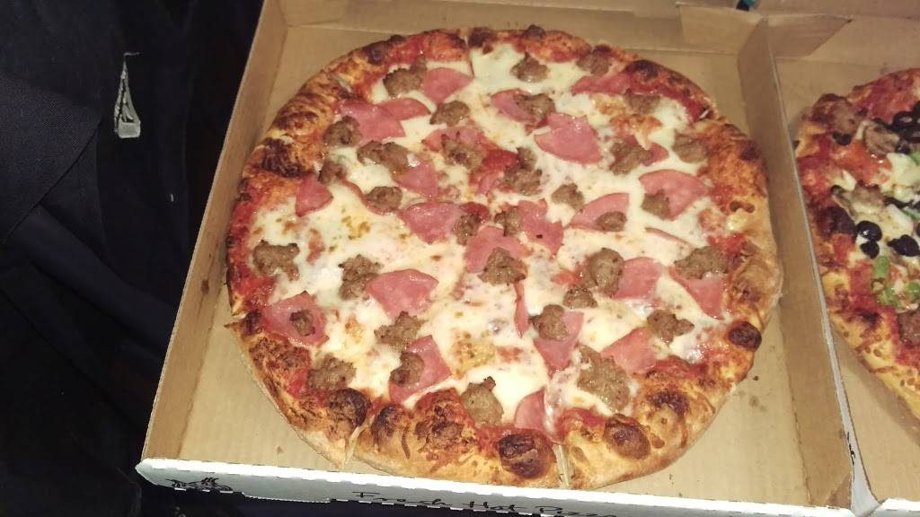 D6 Pizza | restaurant | 15555 Main St ste d6, Hesperia, CA 92345, USA | 7609488877 OR +1 760-948-8877