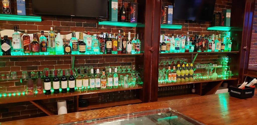 CLUB 254 SPORTS BAR & GRILLE | restaurant | 168 Broadway, Lawrence, MA 01840, USA | 3512088013 OR +1 351-208-8013