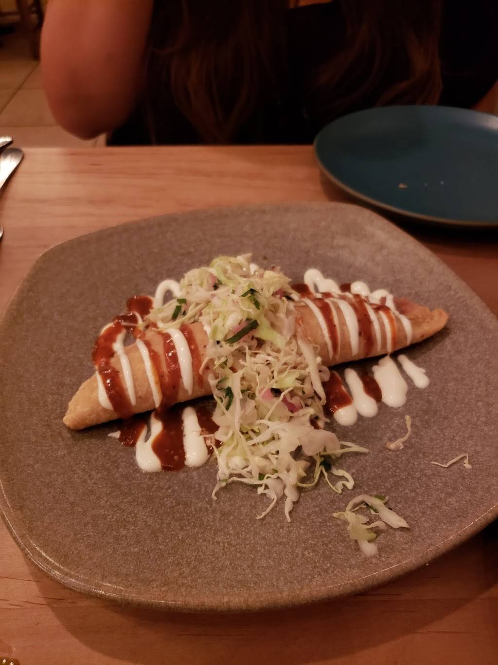 NIDO Kitchen & Bar | restaurant | 444 Oak St, Oakland, CA 94607, USA | 5104446436 OR +1 510-444-6436