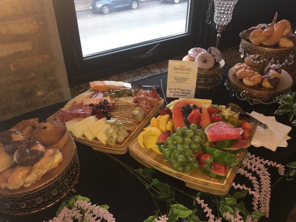 Bitoy Bistro | restaurant | 5946 W Chicago Ave, Chicago, IL 60651, USA | 8774248697 OR +1 877-424-8697