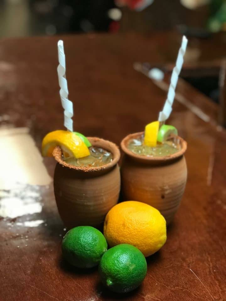 La Fiesta Auburn | restaurant | 106 N 5th St, Auburn, IL 62615, USA | 2179152200 OR +1 217-915-2200