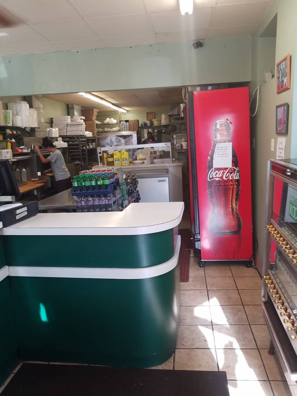 Uncle Tomys | restaurant | 1653 S 27th St, Philadelphia, PA 19145, USA | 2152710250 OR +1 215-271-0250