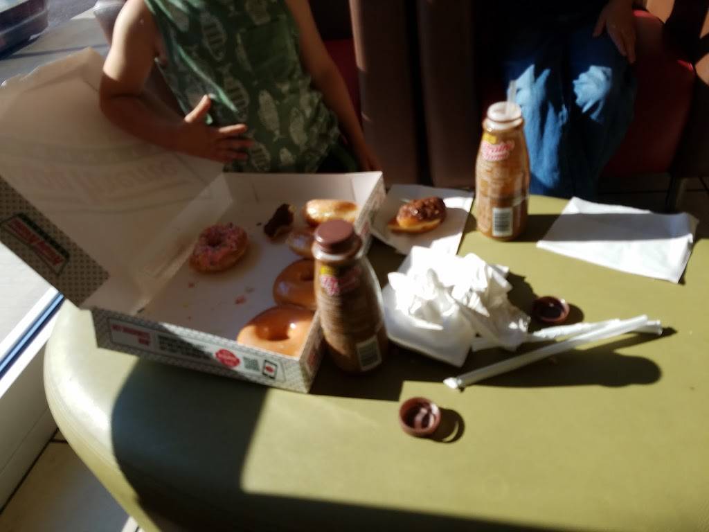 Krispy Kreme | bakery | 798 Campbell Ln, Bowling Green, KY 42104, USA | 2707823280 OR +1 270-782-3280