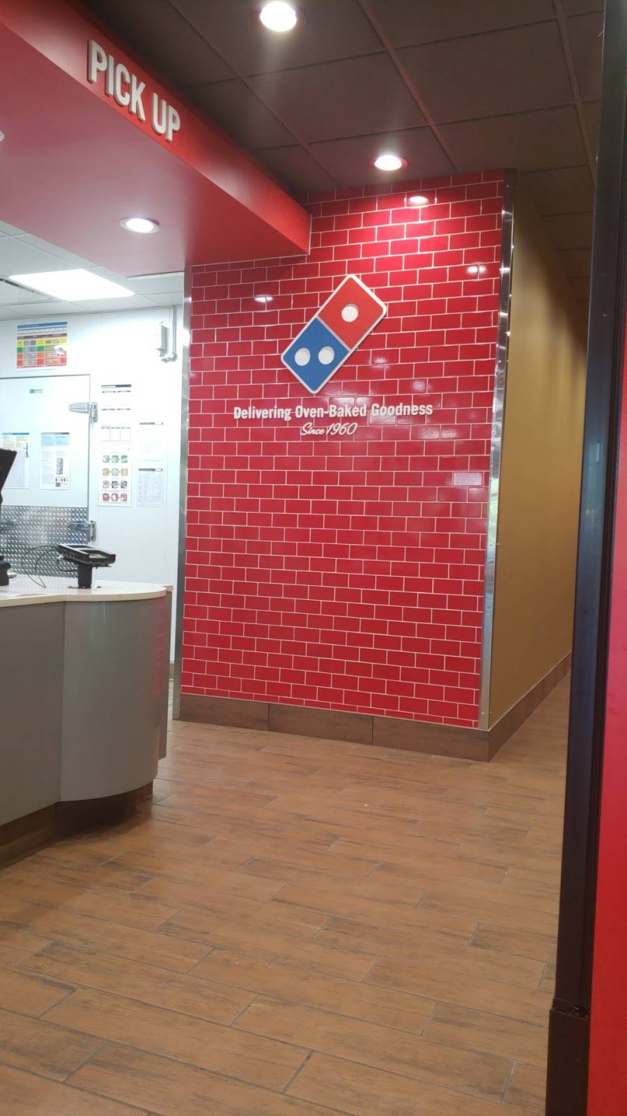 Dominos Pizza | meal delivery | 2373 Central Park Ave, Yonkers, NY 10710, USA | 9143370305 OR +1 914-337-0305