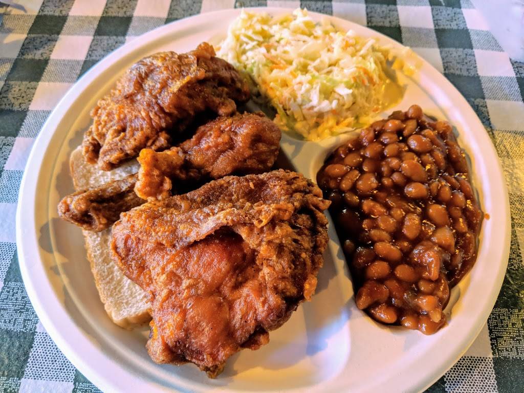 Guss World Famous Fried Chicken | restaurant | 5810 Greenbelt Rd, Greenbelt, MD 20770, USA | 2409655821 OR +1 240-965-5821