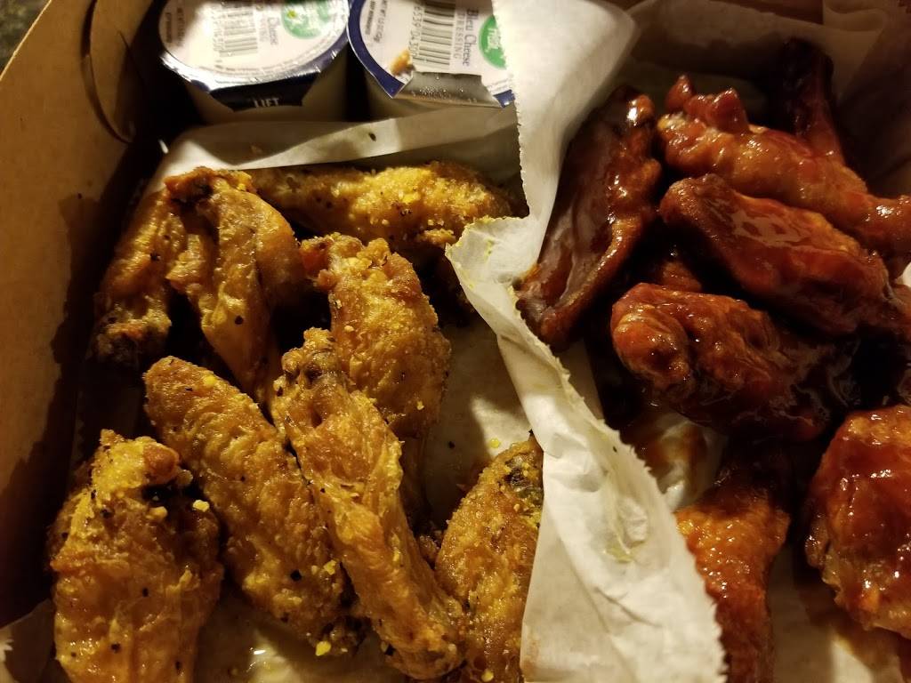 Wings & Philly | restaurant | 3375 Sugarloaf Pkwy, Lawrenceville, GA 30044, USA | 6789850060 OR +1 678-985-0060