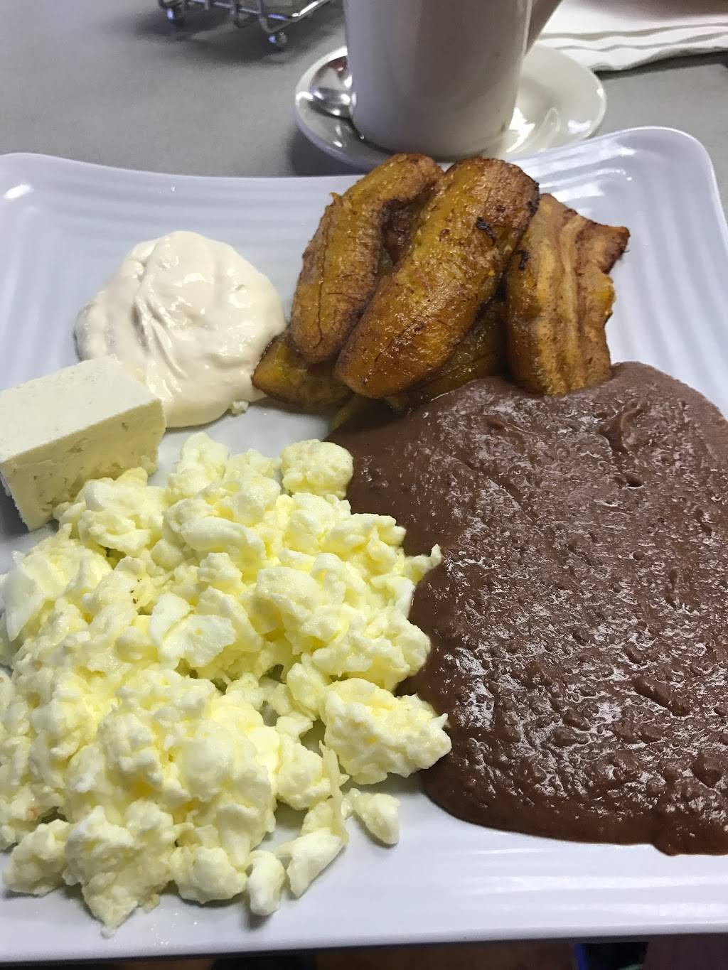 2 Tierras Restaurant | restaurant | 313 Rankin Rd d, Houston, TX 77073, USA | 2819993433 OR +1 281-999-3433