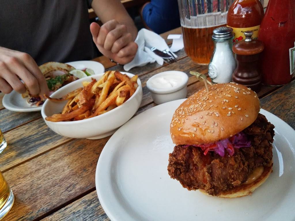 The Bonnie | restaurant | 29-12 23rd Ave, Astoria, NY 11105, USA | 7182742105 OR +1 718-274-2105