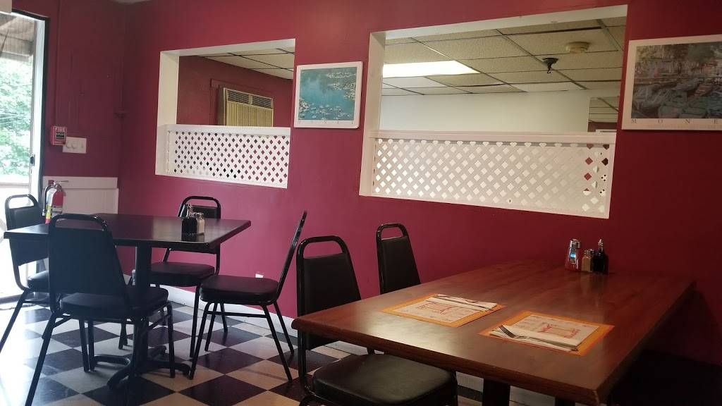 Betty’s Pub & Chinese Restaurant 美玲 | restaurant | 31 Gansett Ave, Cranston, RI 02920, USA | 4019428200 OR +1 401-942-8200