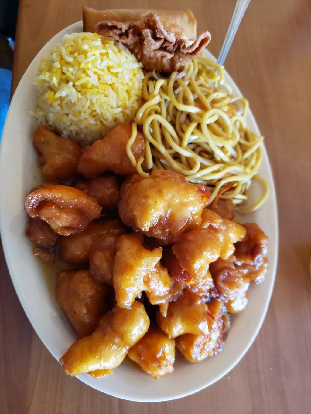 Yans Chinese Food | restaurant | #101 9305, 15557 W Roosevelt St, Goodyear, AZ 85338, USA | 6239251888 OR +1 623-925-1888