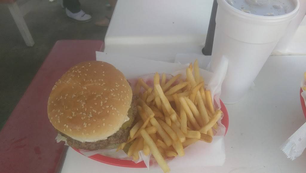 Jacks Classic Hamburgers | restaurant | 11375 Riverside Dr, West Toluca Lake, CA 91602, USA | 8187614599 OR +1 818-761-4599