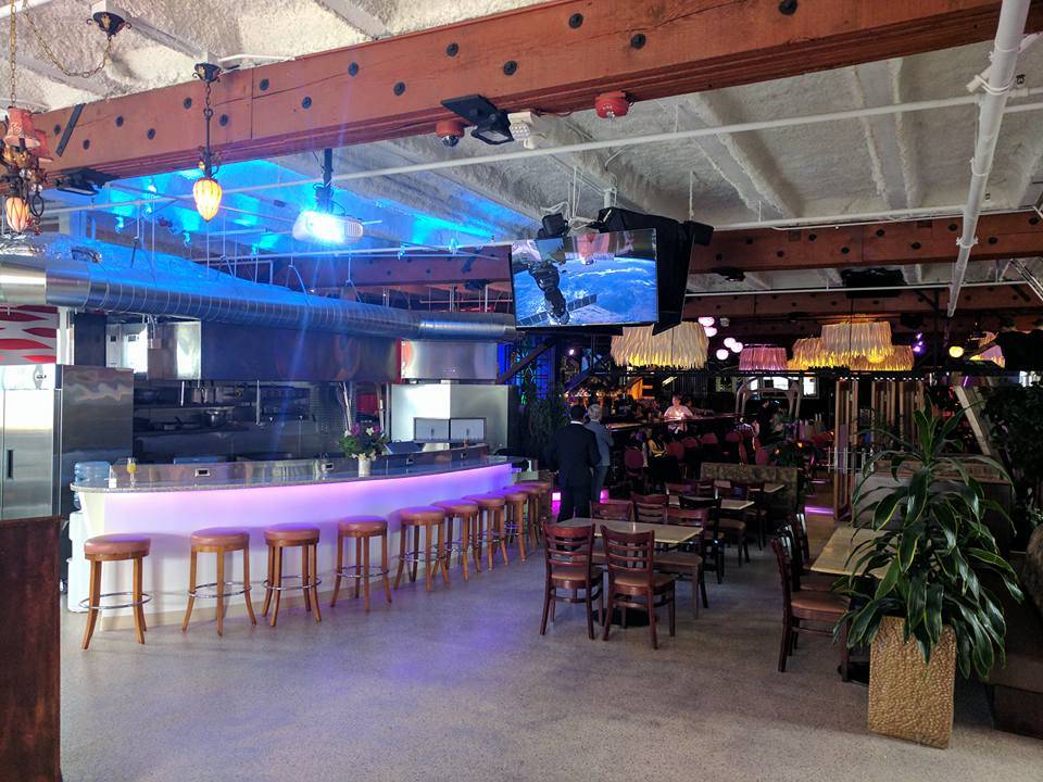 Daddy Gs | restaurant | 1950 1st Ave S, Seattle, WA 98134, USA | 2063813336 OR +1 206-381-3336