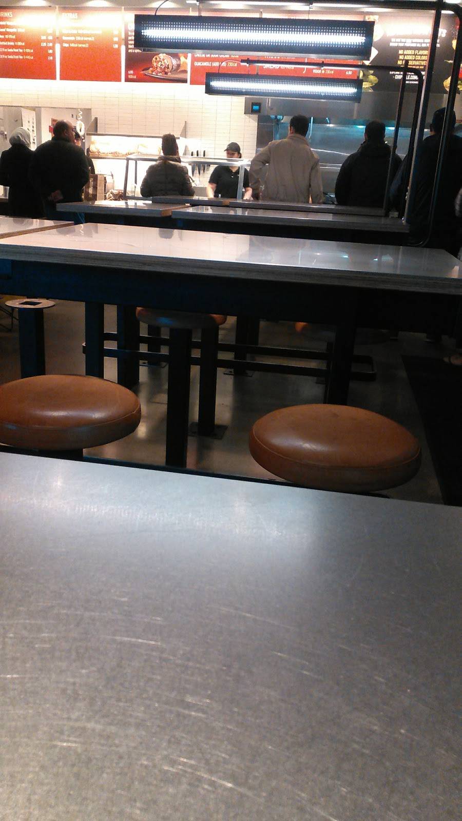 Chipotle Mexican Grill | restaurant | 2103 Clearwater Dr, Oak Brook, IL 60523, USA | 6302303076 OR +1 630-230-3076